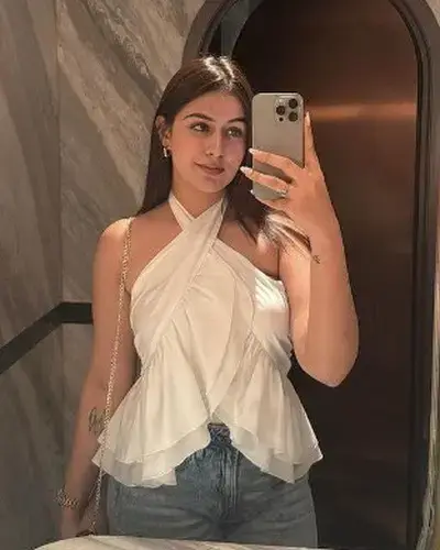 Call Girl Vijayraghavgarh